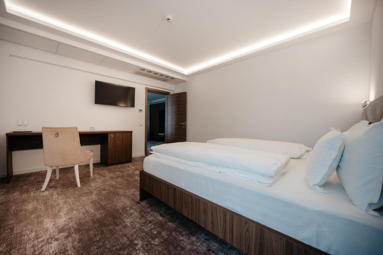 Hotel Ariata Scheia Zewnętrze zdjęcie