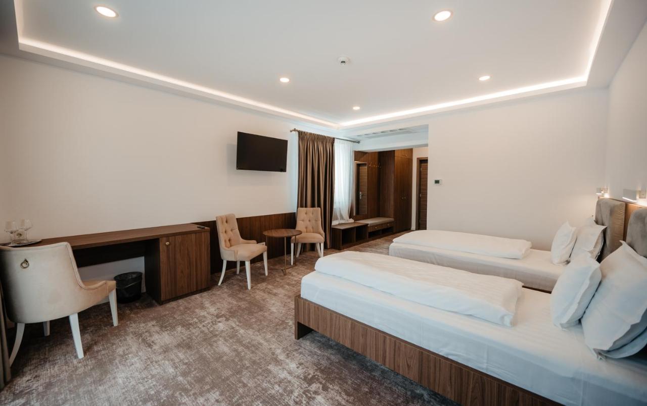 Hotel Ariata Scheia Zewnętrze zdjęcie